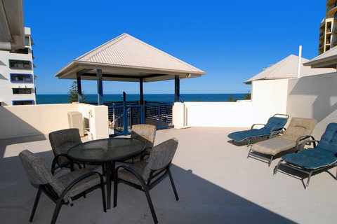 Raffles Mooloolaba - Accommodation Burleigh 1