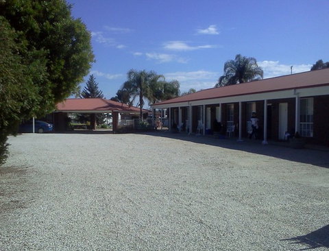 Golden Chain Border Gateway Motel - Accommodation Burleigh 2