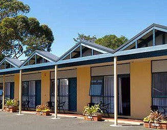 Mornington Motel - Accommodation Burleigh 1