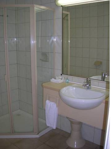 Peninsula Motor Inn And Tyabb Fly Inn - Accommodation Burleigh 5