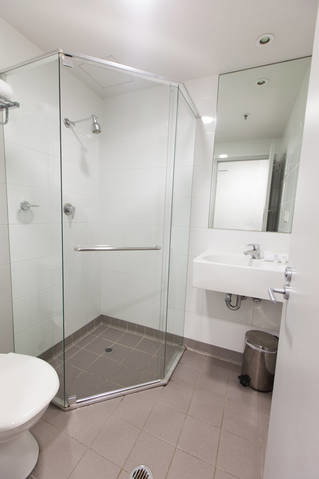 Y Hotel Hyde Park - Accommodation Burleigh 4