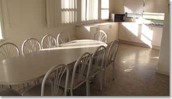 Southern Cross Holiday Apartments - Accommodation Burleigh 1
