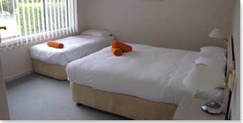 Southern Cross Holiday Apartments - Accommodation Burleigh 2