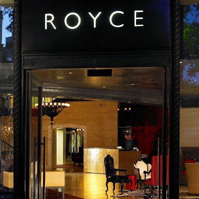 Royce Hotel - Accommodation Burleigh 0