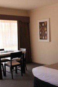  Werribee Park Motor Inn - Accommodation Burleigh 3