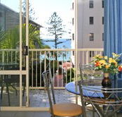 Surf Dance Holiday Units - Accommodation Burleigh