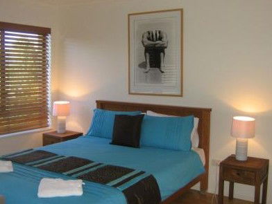 Spinnaker Quays - Accommodation Burleigh 2