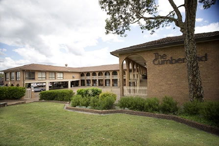 Cumberland Motor Inn - Accommodation Burleigh 2