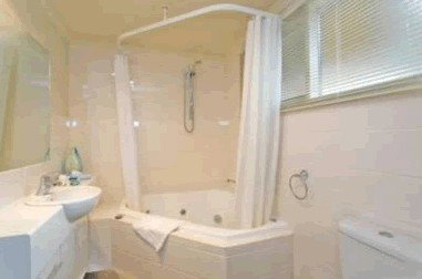 Whitecrest Great Ocean Road Resort - Accommodation Burleigh 3