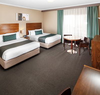 Quality Hotel Dickson - Accommodation Burleigh