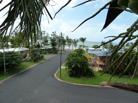 Montage Beach Apartments - Accommodation Burleigh 3