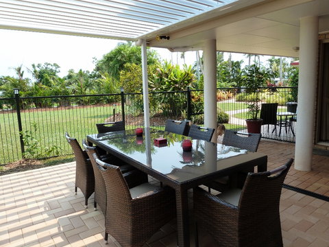 Montage Beach Apartments - Accommodation Burleigh 4