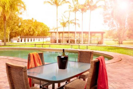 Noosa North Shore Retreat - Accommodation Burleigh 4