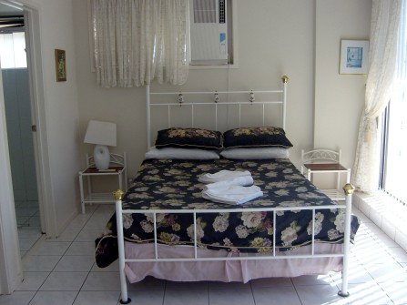 Queensleigh Holiday Apartments - Accommodation Burleigh 2