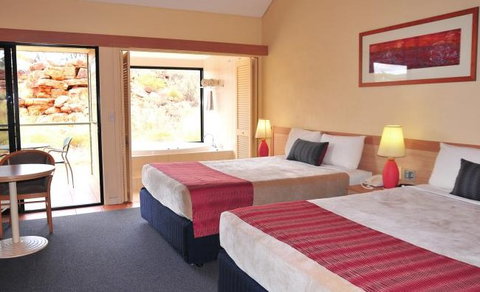 Kings Canyon Resort - Accommodation Burleigh 2