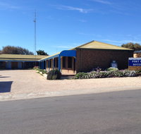 Port Victoria Hotel Motel - Accommodation Burleigh