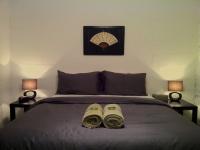 Lookout Cave Motel - Accommodation Burleigh 0