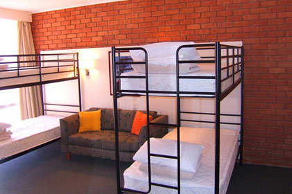 Alice In The Territory - Accommodation Burleigh 4