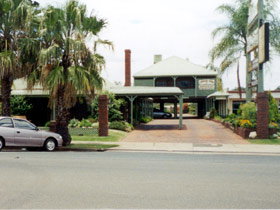 Pioneer Lodge Motel - Accommodation Burleigh 0