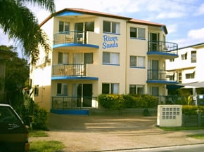River Sands Holiday Apartments - Accommodation Burleigh 0