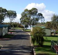 Mannum Caravan Park Cabins - Accommodation Burleigh