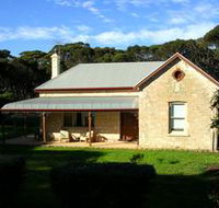 Dudley Villa - Accommodation Burleigh