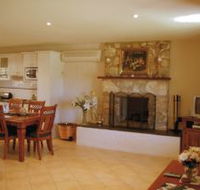 Sherwood Cottages Country Retreat