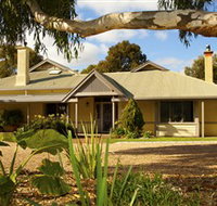 Whistler Farm - Accommodation Burleigh