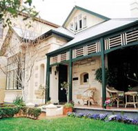 Water Bay Villa Bed and Breakfast - Accommodation Burleigh