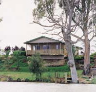 Mundic Grove Cottage - Accommodation Burleigh