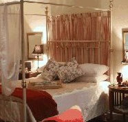 Paringa House BB Stone Cottages - Accommodation Burleigh