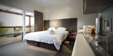 Longview Vineyard Apartments - Accommodation Burleigh 2