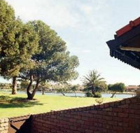 Lake Shore Apartment - Accommodation Burleigh