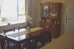 Riverfront Retreat - Accommodation Burleigh 2