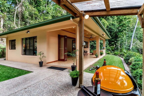 Platypus Springs Rainforest Retreat - Accommodation Burleigh 4