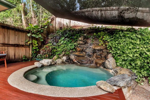 Platypus Springs Rainforest Retreat - Accommodation Burleigh 9