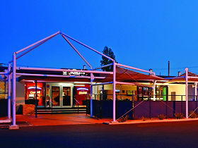 Claremont Hotel - Accommodation Burleigh 0