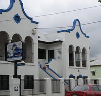 Floriana Villas - Accommodation Burleigh