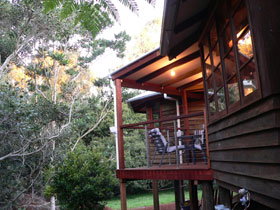African Cottage, The Rondawel, Kalahari Cottage And Cape Cottage - Accommodation Burleigh 0