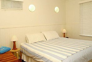 Bay Of Plenty Lodges - Accommodation Burleigh 1