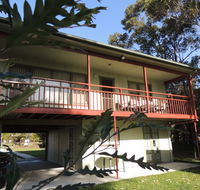 A Paradise Bungalow Waterfront - Accommodation Burleigh
