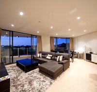 Axis Apartment Short Term Accommodation - Accommodation Burleigh
