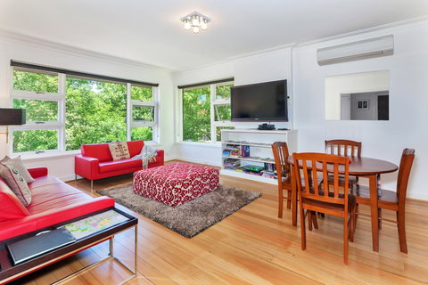 Lake Wendouree Luxury Apartments - Accommodation Burleigh 7