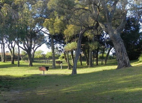 Booderee National Park: Cave Beach Camping Area - Accommodation Burleigh 1