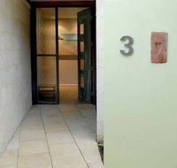 By the Beach B and B Holiday Apartments - Accommodation Burleigh