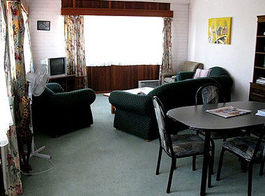 Edge Guest Rooms - Accommodation Burleigh 2