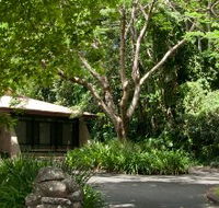Invercauld House - Accommodation Burleigh