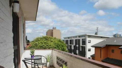 At Forster Holiday Apartment - Lake Street - Accommodation Burleigh 2