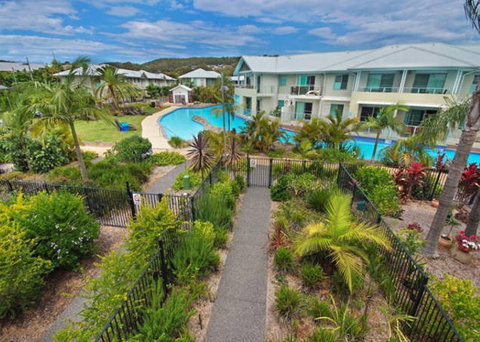 Pacific Blue Townhouse 358 - Accommodation Burleigh 1