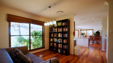 Cicada Country House - Accommodation Burleigh 1